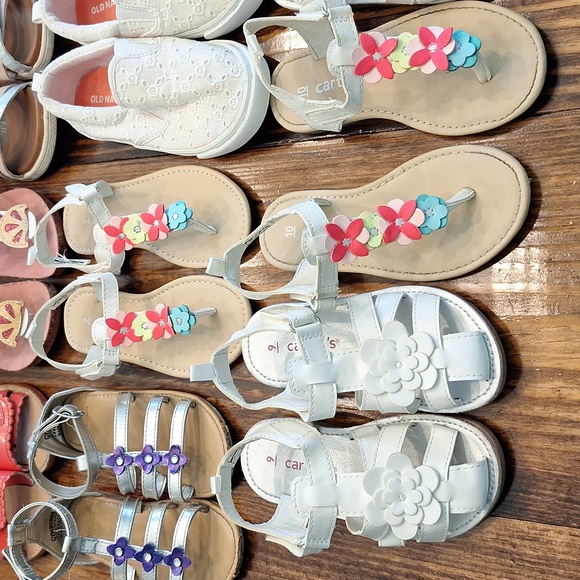 11 Pair Little Girls Shoe lot Size 6 to 10 - Picture 4 of 16